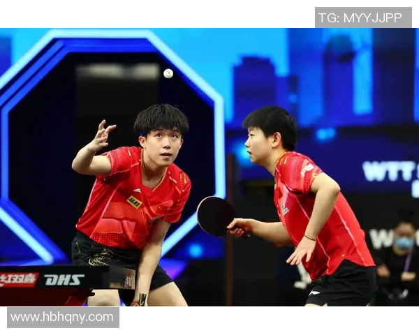 暖心!孙颖莎带伤打混双王楚钦赛前提示-你保护好腿,不要强行移动!